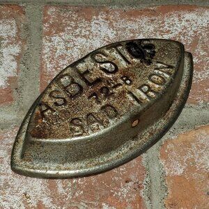 Antique iron doorstop cast iron Asbestos 72 B Iron